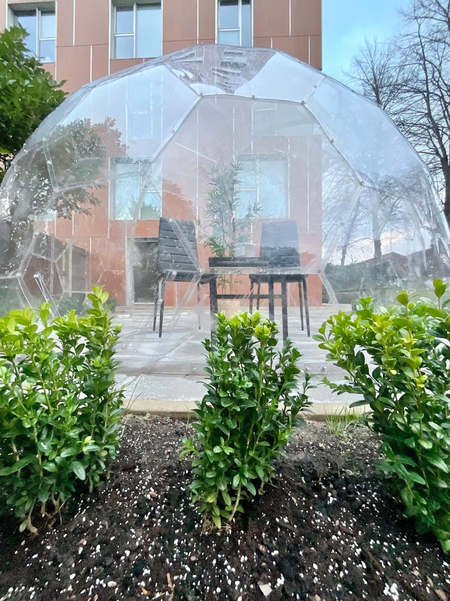 Private Garden Apartment With Geodome Manchester Buitenkant foto